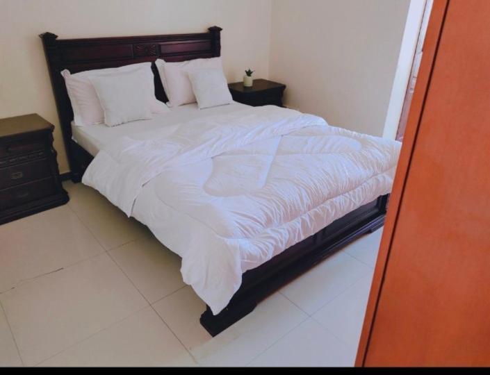 Masaki-Sea View 2-Bedroom Apt With Free Wi-Fi Dar es Salaam Buitenkant foto